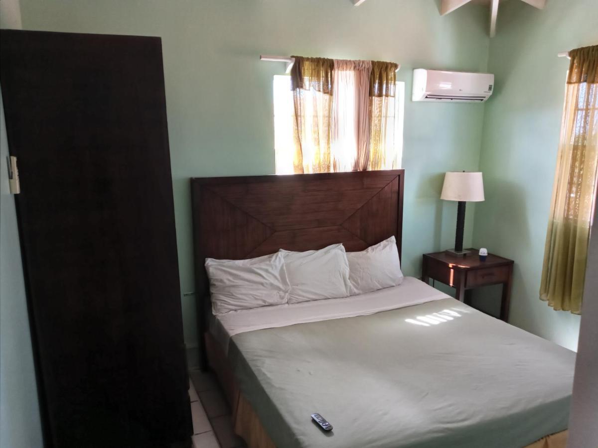 Aanola Villas คาสทรีส ภายนอก รูปภาพ